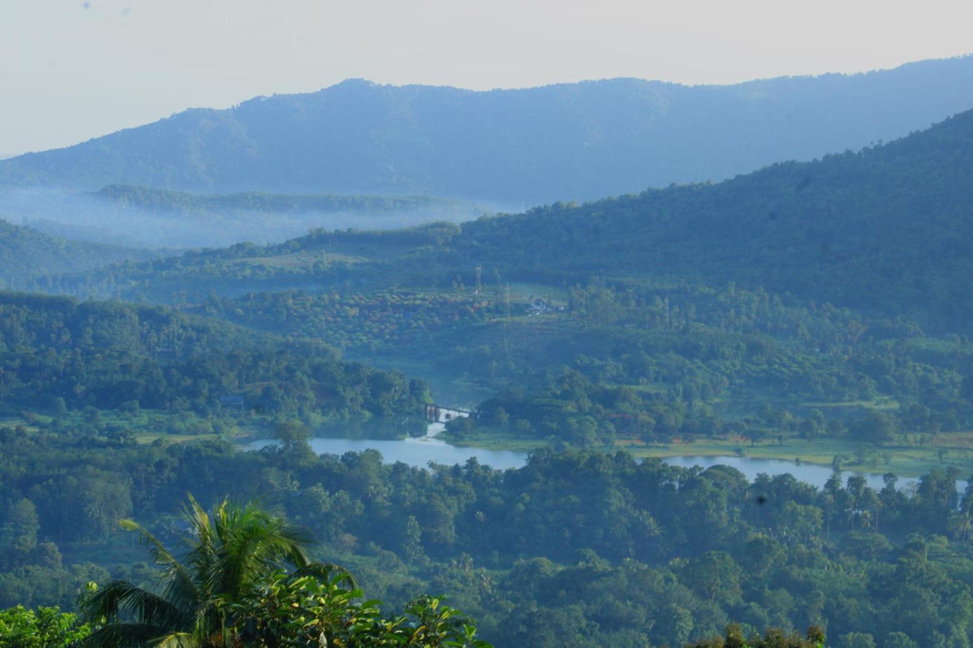 Mist Farm House Kudayattur Esterno foto
